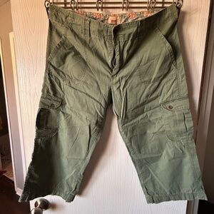 Levi's Sage Green Cargo Capris with Floral Waistband